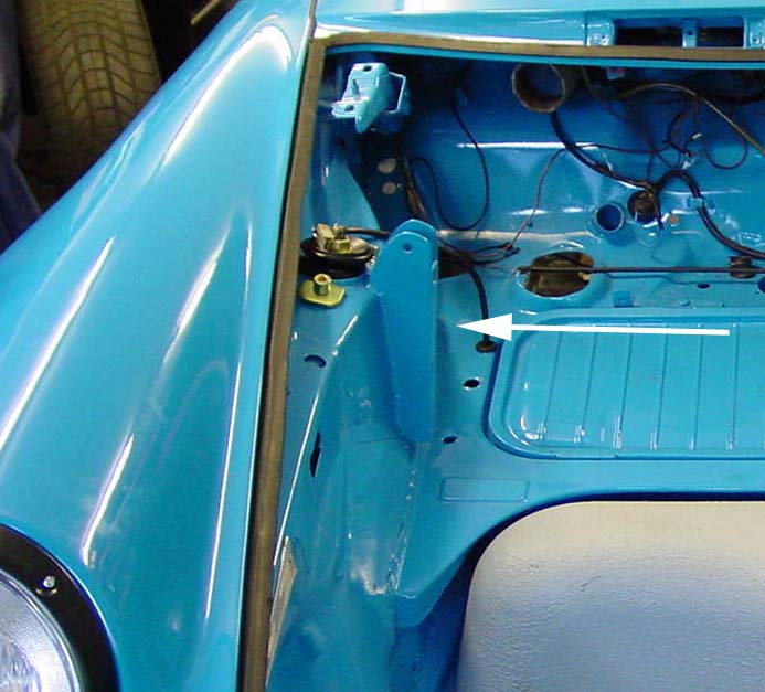 Porsche 911912 Strut braces for DDK members DDK Die Deutschen Klassiker